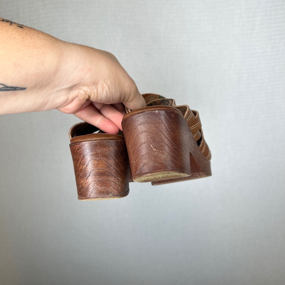 b.o.c. Born Concept Brown Faux Leather Interwoven Clog Mules Wood Block Heel - Picture 4 of 6